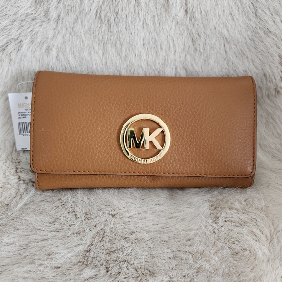 NWT MICHAEL KORS WALLET +Bonus 2 new matching satin twillys - Picture 8 of 13